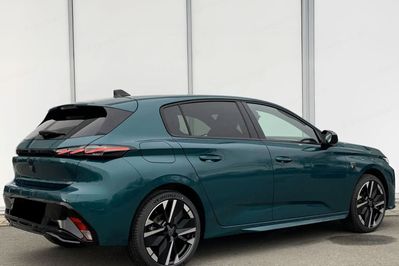 Peugeot 308 GT Exclusive S&S e-DCS6 1.2 mHEV
