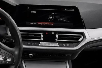 BMW Seria 3 318i Advantage sport-aut