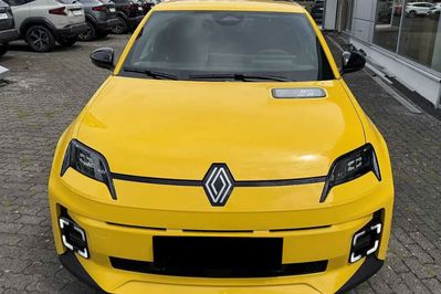 Renault 5 Comfort Range Techno