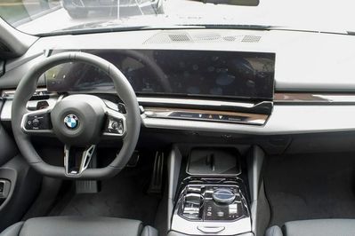 BMW Seria 5 Touring 520i M Sport