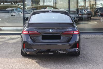 BMW Seria 5 530e M Sport
