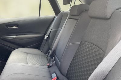 Toyota Corolla 1.8 Hybrid Comfort