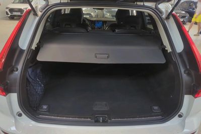 Volvo XC60 B4 Momentum aut