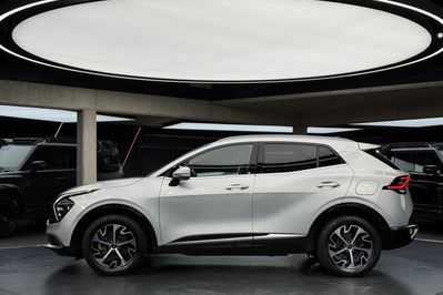 Kia Sportage 1.6 T-GDI HEV Business Line 4WD