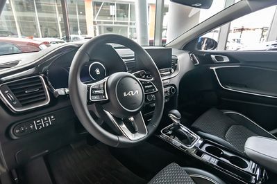 Kia XCeed 1.6 GDI PHEV Business Line DCT