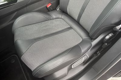 Peugeot 3008 Allure Pack 1.2 PureTech EAT8