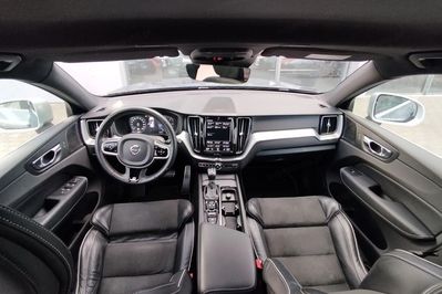 Volvo XC60 D4 SCR R-Design aut
