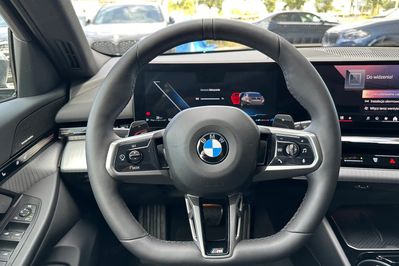 BMW Seria 5 Touring 520d xDrive M Sport