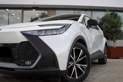 Toyota C-HR Style 1.8 Hybrid