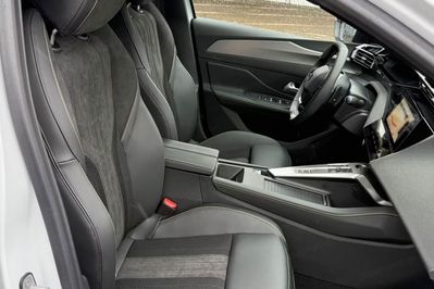 Peugeot 308 GT e-DCS 1.2 mHEV