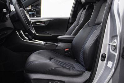 Toyota RAV4 Hybrid Selection 4x2