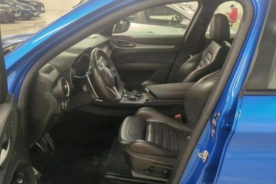 Alfa Romeo Stelvio Turbo Executive Q4