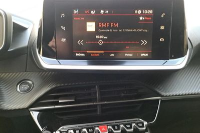 Peugeot 208 1.2 PureTech Allure Pack S&S EAT8