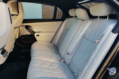 BMW Seria 7 740d xDrive mHEV M Sport sport-aut