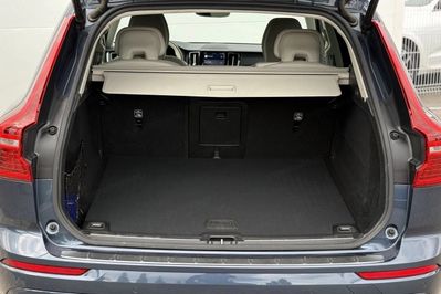 Volvo XC60 B4 D Plus Dark