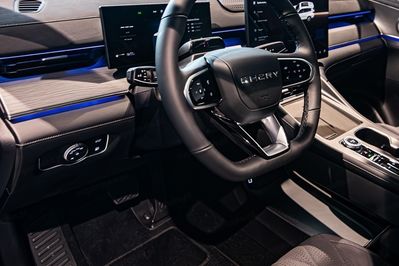 Chery TIGGO 8 Prestige  Super Hybrid 1.5 T-GDI