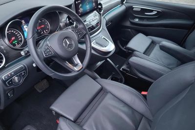 Mercedes V Klasa 250 d 4-Matic Avantgarde (długi)
