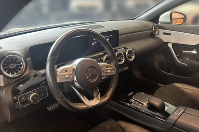 Mercedes CLA 180 mHEV AMG Line 7G-DCT