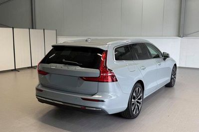 Volvo V60 T6 AWD Plug-In Hybrid Plus Bright
