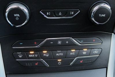 Ford S-MAX 2.5 Hybrid Titanium CVT