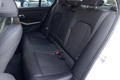 BMW Seria 3 318d aut