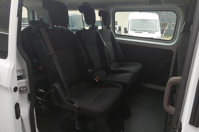 Ford Transit Custom Kombi L2H1