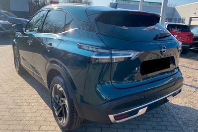 Nissan Qashqai N-Connecta Xtronic 1.3 DIG-T mHEV