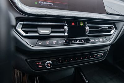 BMW Seria 2 216d M Sport aut