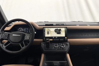 Land Rover Defender 110 D350 X-Dynamic HSE