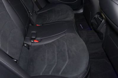 Mercedes E Klasa 220 d  4-Matic AMG