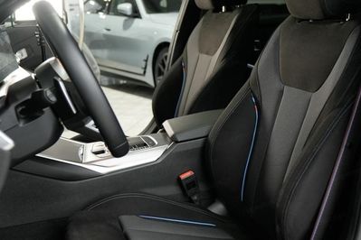 BMW Seria 3 330d xDrive M Sport