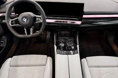 BMW Seria 5 520d xDrive M Sport