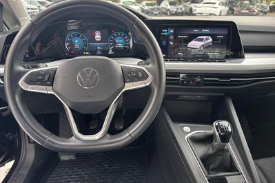 Volkswagen Golf Life 1.5 TSI EVO