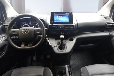 Toyota Proace City Verso Long L2H1 Business