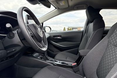 Toyota Corolla 1.8 Hybrid Style