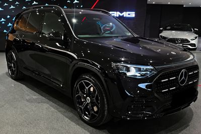 Mercedes GLB 200