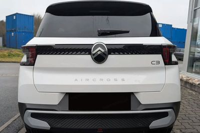 Citroen C3 Aircross PLUS 1.2 MHEV 7-miejsc