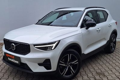 Volvo XC40 B3 Plus Dark