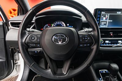 Toyota Corolla 1.8 Hybrid Active