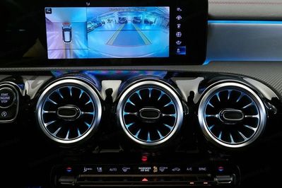 Mercedes CLA Shooting Brake 200 AMG Line