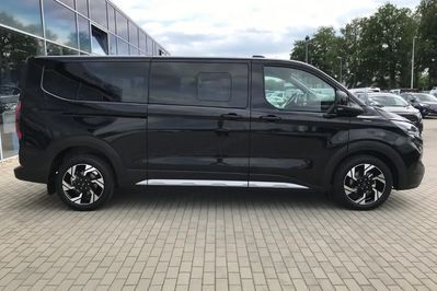 Ford Tourneo Custom 320 L2H1 Active A8 AWD
