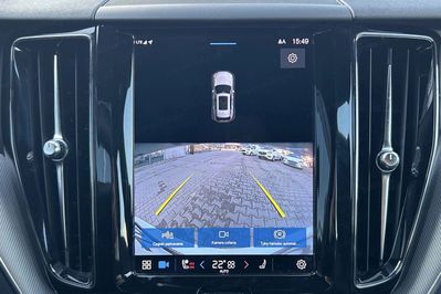 Volvo XC60 B5 B AWD R-Design