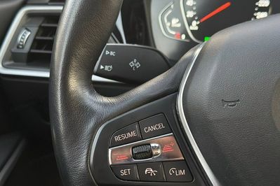 BMW Seria 3 Touring 318d Sport Line