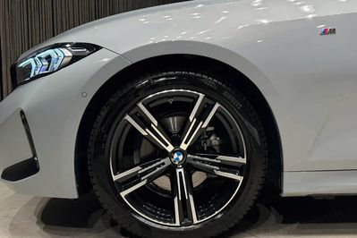 BMW Seria 3 318i M Sport