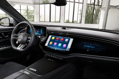 Mercedes Klasa E AMG 53 PHEV 4Matic+ 9G-Tronic TCT