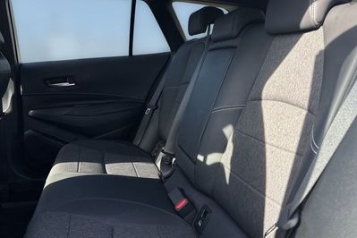 Toyota Corolla 1.8 Hybrid Style