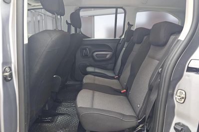 Toyota Proace City Verso Long L2H1 Business