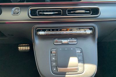 Mercedes V Klasa V300d Długi Avantgarde 4-Matic 9G-Tronic
