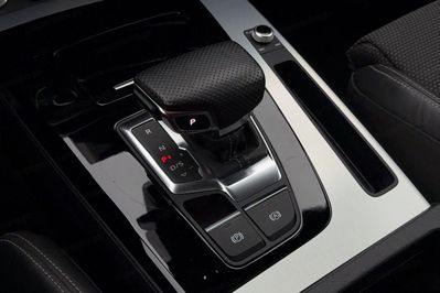 Audi Q5 40 TFSI mHEV quattro S Line S tronic