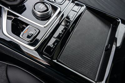 Hongqi HS5 2.0T AWD